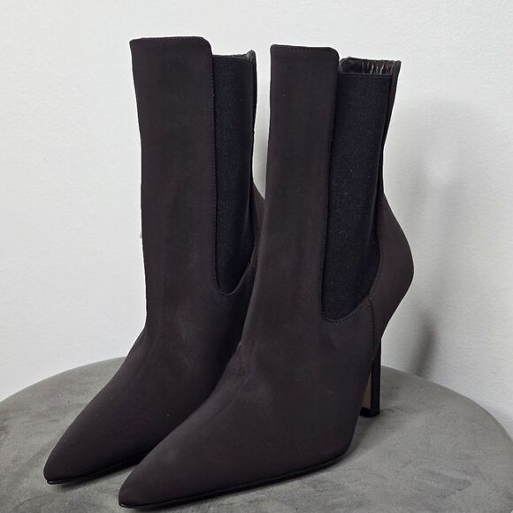 Good American Neoprene Kickstand Heel Bootie - Picture 4 of 9